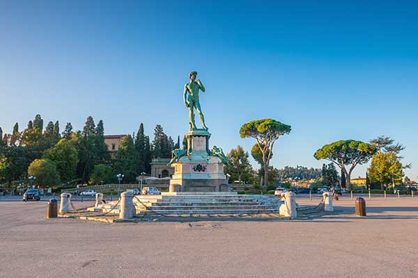 Monument Michelangelo Florence